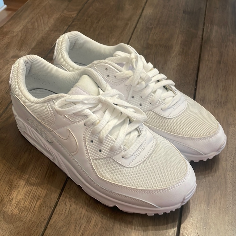 Nike Air Max 90 Womens 11